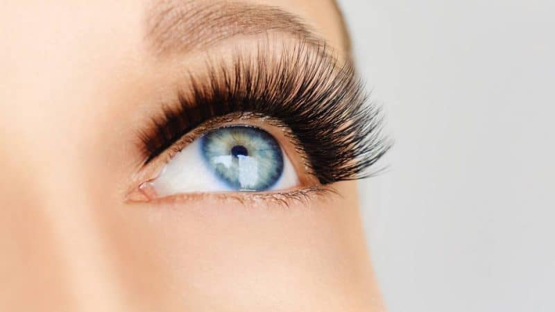 Tout savoir sur les faux cils eye-liner magnétiques